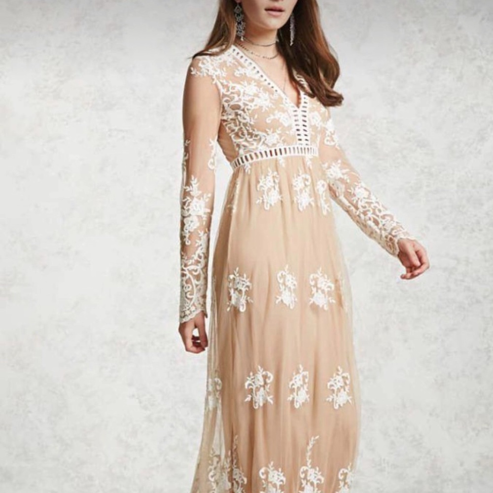 Forever 21 embroidery long sleeve maxi dress